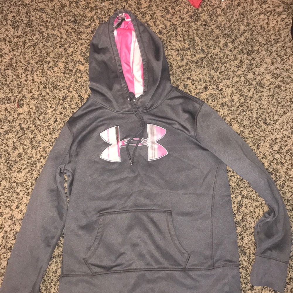 Gray hoodie